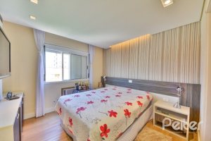 Apartamento à venda com 73m², 3 dormitórios, 1 suíte, 2 vagas, no bairro Tristeza em Porto Alegre