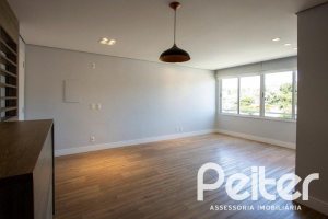 Apartamento à venda com 73m², 3 dormitórios, 1 suíte, 2 vagas, no bairro Tristeza em Porto Alegre