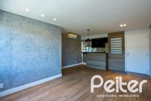 Apartamento à venda com 73m², 3 dormitórios, 1 suíte, 2 vagas, no bairro Tristeza em Porto Alegre