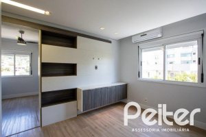 Apartamento à venda com 73m², 3 dormitórios, 1 suíte, 2 vagas, no bairro Tristeza em Porto Alegre
