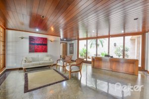 Apartamento à venda com 246m², 3 dormitórios, 1 suíte, 2 vagas, no bairro Cristal em Porto Alegre