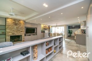 Casa em Condomínio à venda com 229m², 3 dormitórios, 1 suíte, 3 vagas, no bairro Tristeza em Porto Alegre