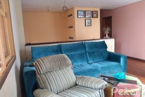 Casa à venda com 400m², 6 dormitórios, 1 suíte, 2 vagas, no bairro Tristeza em Porto Alegre