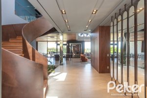 Casa em Condomínio à venda com 608m², 5 dormitórios, 5 suítes, 3 vagas, no bairro Terra Ville em PORTO ALEGRE