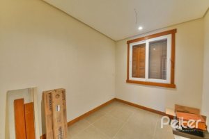 Casa em Condomínio à venda com 397m², 4 dormitórios, 4 suítes, 3 vagas, no bairro Vila Conceicao em PORTO ALEGRE