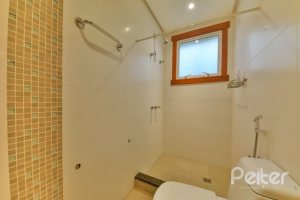 Casa em Condomínio à venda com 397m², 4 dormitórios, 4 suítes, 3 vagas, no bairro Vila Conceicao em PORTO ALEGRE