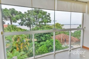 Casa em Condomínio à venda com 397m², 4 dormitórios, 4 suítes, 3 vagas, no bairro Vila Conceicao em PORTO ALEGRE