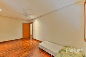 Casa em Condomínio à venda com 397m², 4 dormitórios, 4 suítes, 3 vagas, no bairro Vila Conceicao em PORTO ALEGRE