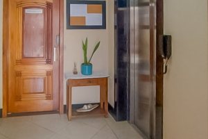 Apartamento à venda com 65m², 2 dormitórios, 1 suíte, 1 vaga, no bairro Camaquã em Porto Alegre