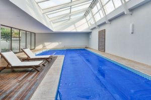  à venda, no bairro  em 