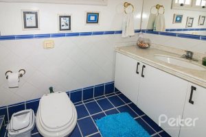 Casa em Condomínio à venda com 191m², 4 dormitórios, 2 suítes, 2 vagas, no bairro Jardim Isabel em Porto Alegre