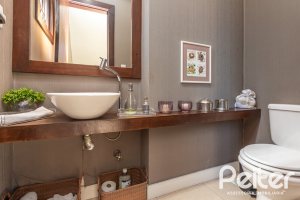 Casa em Condomínio à venda com 275m², 3 dormitórios, 1 suíte, 2 vagas, no bairro Tristeza em Porto Alegre