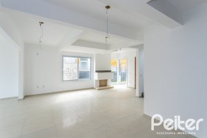 Casa em Condomínio à venda com 225m², 3 dormitórios, 3 suítes, 3 vagas, no bairro Hipica em PORTO ALEGRE