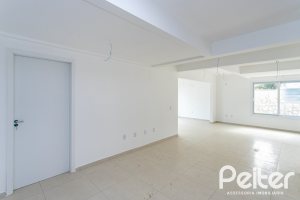 Casa em Condomínio à venda com 225m², 3 dormitórios, 3 suítes, 3 vagas, no bairro Hipica em PORTO ALEGRE
