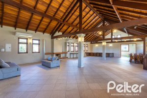 Casa em Condomínio à venda com 225m², 3 dormitórios, 3 suítes, 3 vagas, no bairro Hipica em PORTO ALEGRE