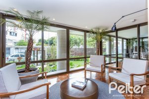 Apartamento à venda com 110m², 3 dormitórios, 3 suítes, 2 vagas, no bairro Menino Deus em Porto Alegre