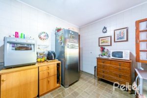 Casa em Condomínio à venda com 160m², 3 dormitórios, 1 suíte, 2 vagas, no bairro Ipanema em PORTO ALEGRE