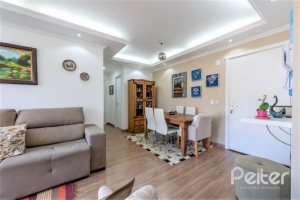 Apartamento à venda com 69m², 2 dormitórios, 1 suíte, 2 vagas, no bairro Tristeza em Porto Alegre