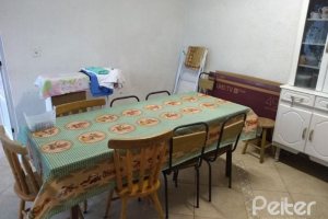 Casa à venda com 365m², 3 dormitórios, 1 suíte, 4 vagas, no bairro Vila Assunção em Porto Alegre