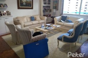 Casa à venda com 365m², 3 dormitórios, 1 suíte, 4 vagas, no bairro Vila Assunção em Porto Alegre