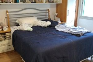 Casa à venda com 365m², 3 dormitórios, 1 suíte, 4 vagas, no bairro Vila Assunção em Porto Alegre