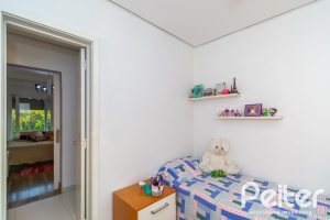 Casa em Condomínio à venda com 220m², 4 dormitórios, 4 suítes, 2 vagas, no bairro Terra Ville em PORTO ALEGRE
