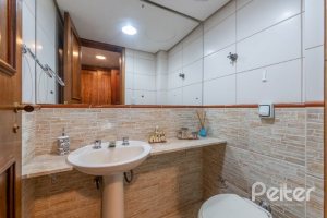 Apartamento à venda com 157m², 3 dormitórios, 1 suíte, 2 vagas, no bairro Tristeza em PORTO ALEGRE