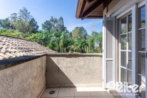 Casa em Condomínio à venda com 400m², 3 dormitórios, 3 suítes, 2 vagas, no bairro Terra Ville em Porto Alegre