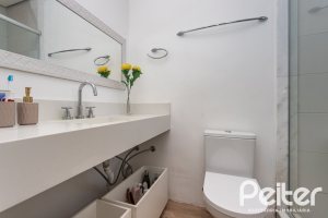 Casa em Condomínio à venda com 400m², 3 dormitórios, 3 suítes, 2 vagas, no bairro Terra Ville em Porto Alegre