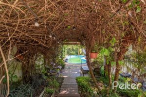 Casa à venda com 460m², 3 dormitórios, 1 suíte, 4 vagas, no bairro Vila Conceição em Porto Alegre