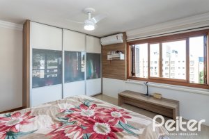 Apartamento à venda com 154m², 3 dormitórios, 1 suíte, 2 vagas, no bairro Tristeza em PORTO ALEGRE