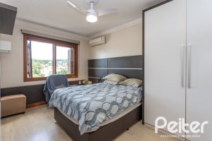 Apartamento à venda com 154m², 3 dormitórios, 1 suíte, 2 vagas, no bairro Tristeza em PORTO ALEGRE