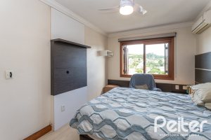 Apartamento à venda com 154m², 3 dormitórios, 1 suíte, 2 vagas, no bairro Tristeza em PORTO ALEGRE