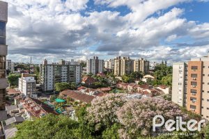 Apartamento à venda com 154m², 3 dormitórios, 1 suíte, 2 vagas, no bairro Tristeza em PORTO ALEGRE