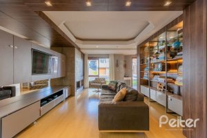 Casa em Condomínio à venda com 201m², 3 dormitórios, 1 suíte, 2 vagas, no bairro Tristeza em Porto Alegre