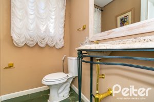 Casa à venda com 413m², 3 dormitórios, 3 suítes, 4 vagas, no bairro Sétimo Céu em Porto Alegre