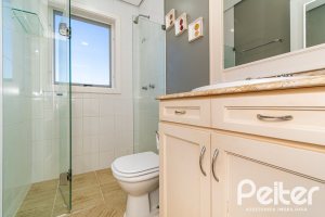 Casa à venda com 413m², 3 dormitórios, 3 suítes, 4 vagas, no bairro Sétimo Céu em Porto Alegre
