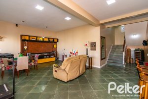 Casa à venda com 413m², 3 dormitórios, 3 suítes, 4 vagas, no bairro Sétimo Céu em Porto Alegre