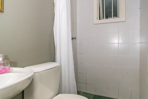 Casa à venda com 413m², 3 dormitórios, 3 suítes, 4 vagas, no bairro Sétimo Céu em Porto Alegre