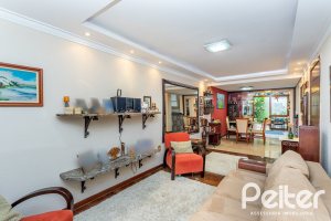 Casa em Condomínio à venda com 208m², 3 dormitórios, 1 suíte, 2 vagas, no bairro Tristeza em PORTO ALEGRE