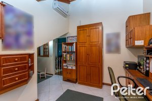 Casa em Condomínio à venda com 208m², 3 dormitórios, 1 suíte, 2 vagas, no bairro Tristeza em PORTO ALEGRE