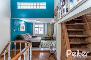 Casa em Condomínio à venda com 208m², 3 dormitórios, 1 suíte, 2 vagas, no bairro Tristeza em PORTO ALEGRE