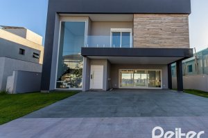 Casa em Condomínio à venda com 293m², 4 dormitórios, 4 suítes, 2 vagas, no bairro Alphaville em PORTO ALEGRE