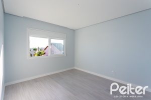 Casa em Condomínio à venda com 293m², 4 dormitórios, 4 suítes, 2 vagas, no bairro Alphaville em PORTO ALEGRE