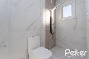 Casa em Condomínio à venda com 293m², 4 dormitórios, 4 suítes, 2 vagas, no bairro Alphaville em PORTO ALEGRE