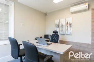  à venda, no bairro  em 