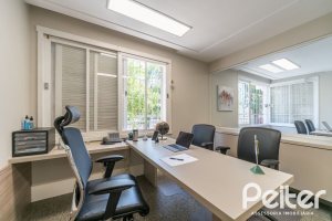  à venda, no bairro  em 