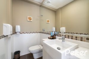  à venda, no bairro  em 