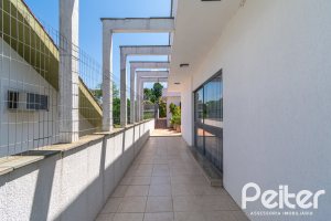 Casa à venda com 266m², 3 dormitórios, 2 suítes, 4 vagas, no bairro Jardim Isabel em Porto Alegre