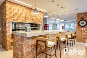 Casa em Condomínio à venda com 568m², 4 dormitórios, 4 suítes, 5 vagas, no bairro Pedra Redonda em PORTO ALEGRE